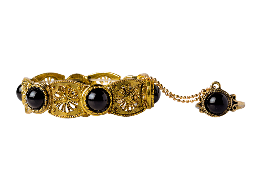 Jewelry after clipping path